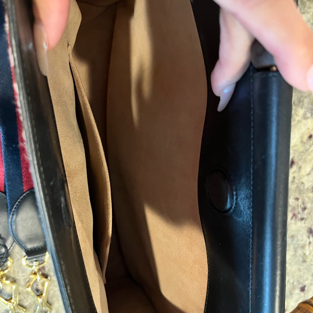 Authentic Gucci bag with Bamboo top handle. 453764 D4HDG - Picture 5 of 9